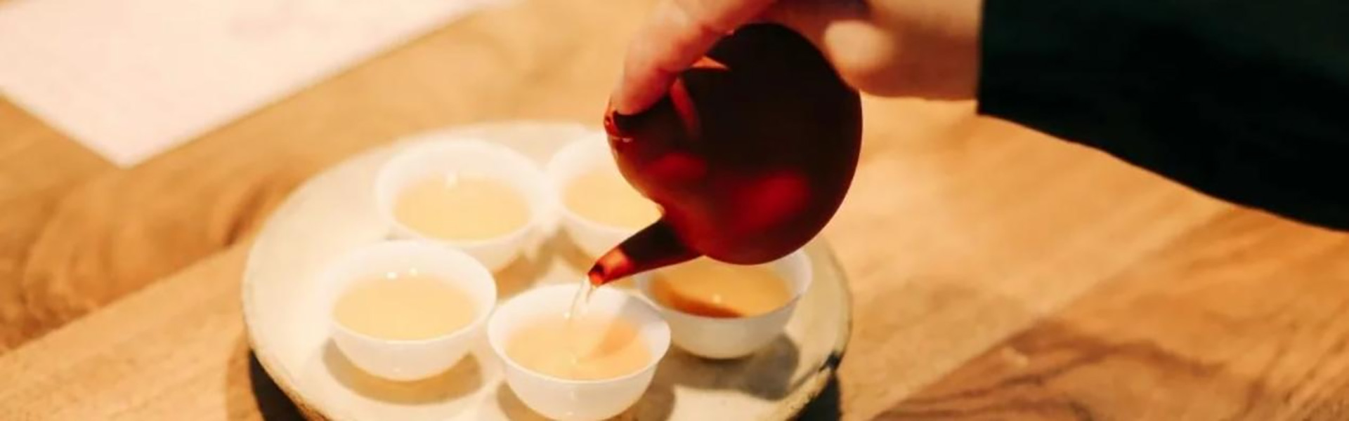 小盏藏大雅 探索神秘茶器若深杯之魅！